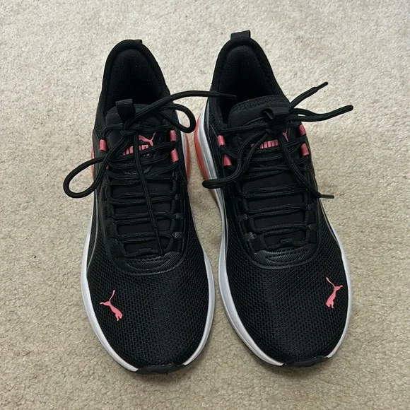 Puma Shoes - Picture 3 of 11